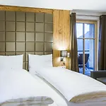Bolodges By Alpin *