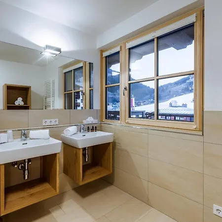 Bolodges By Alpin Apartment